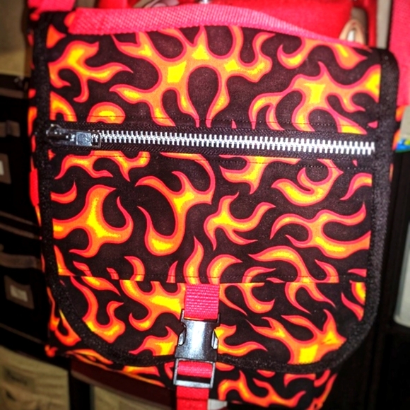 Flaming Cross Body Bag Hand Made in Canvas and water resistant - Picture 5 of 7
